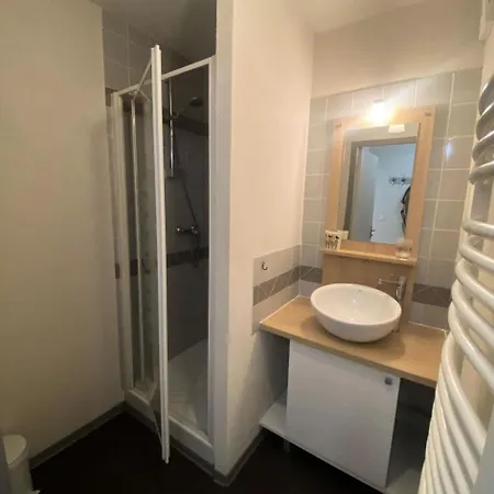 Апартаменты Bois De Marie - Cosy, Avec Parking Couvert Et Wifi, Proche Du Centre De Mae-8254 Бареж