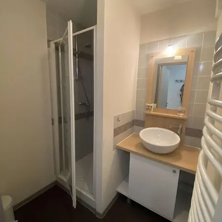 Bois De Marie - Cosy Avec Parking Couvert Et Wi-fi, Proche Du Centre De Mae-8254 Apartmán *